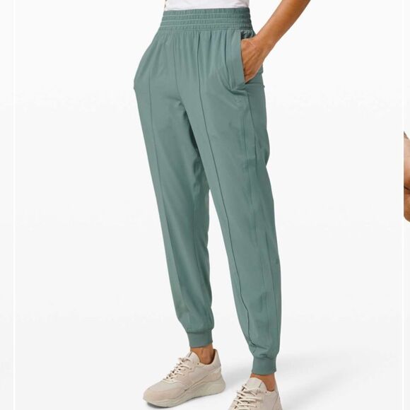 NWOT Lululemon Wanderer Jogger 28"
Tidewater Teal - Picture 1 of 5
